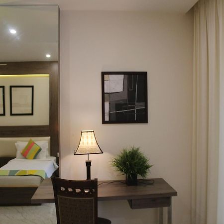 Seven Sky Clarks Exotica Hotel Bhuj Buitenkant foto