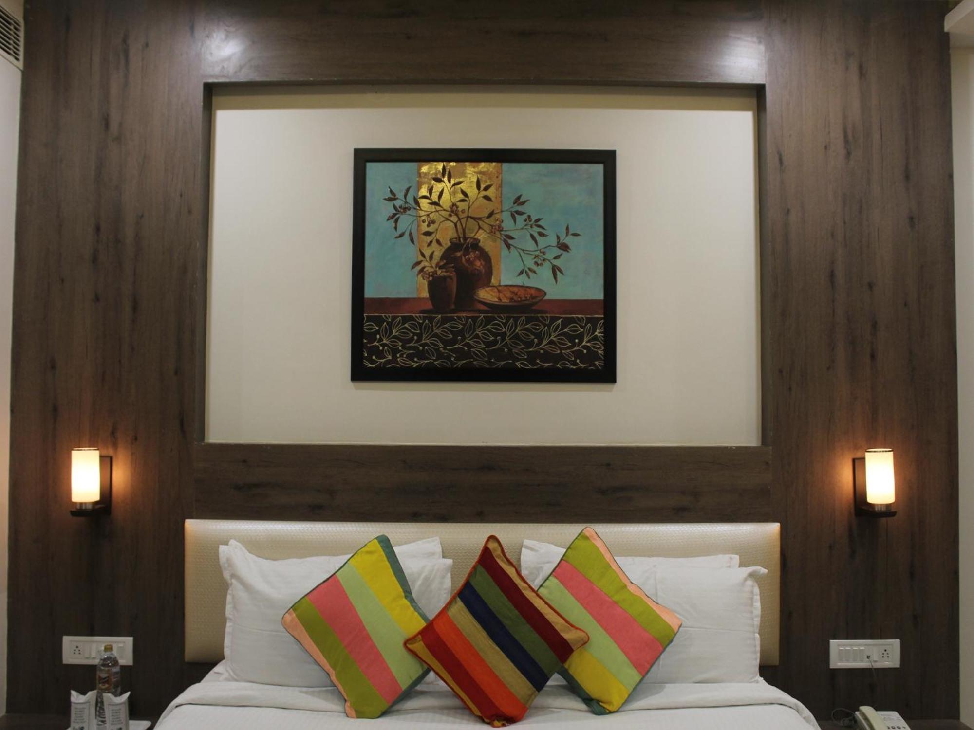Seven Sky Clarks Exotica Hotel Bhuj Buitenkant foto