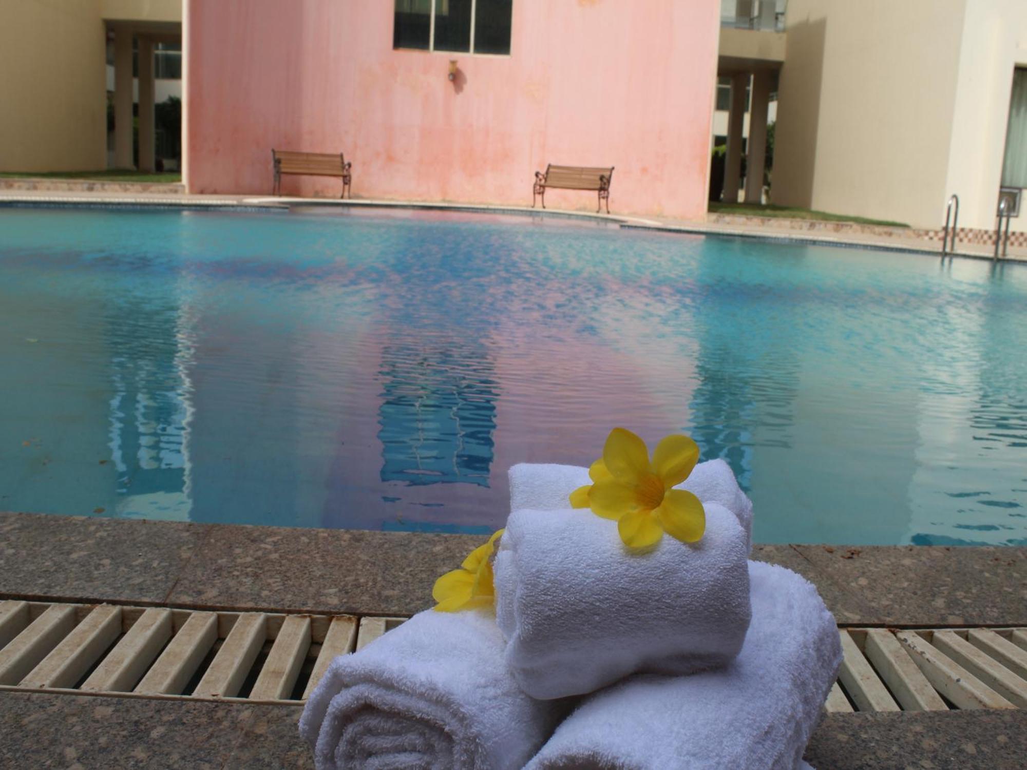 Seven Sky Clarks Exotica Hotel Bhuj Buitenkant foto
